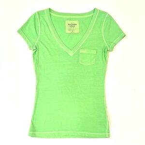 Abercrombie & Fitch Bright Green V Neck Short Sleeve Tee Shirt Womens XS EUC